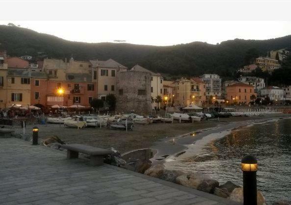 Affittacamere Montecarlo ライグエーリア エクステリア 写真